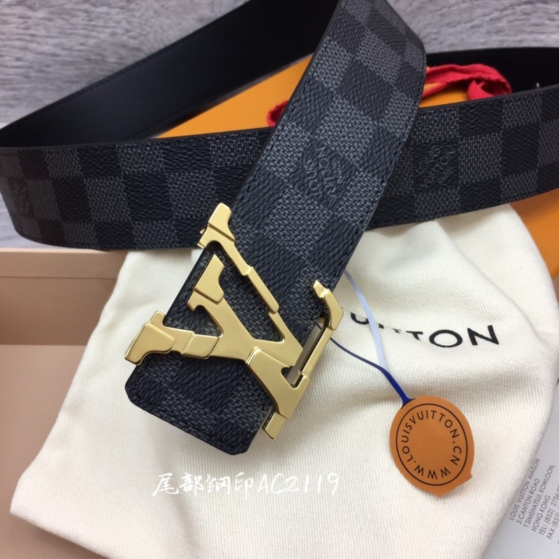 LOUIS VUITTON Belts